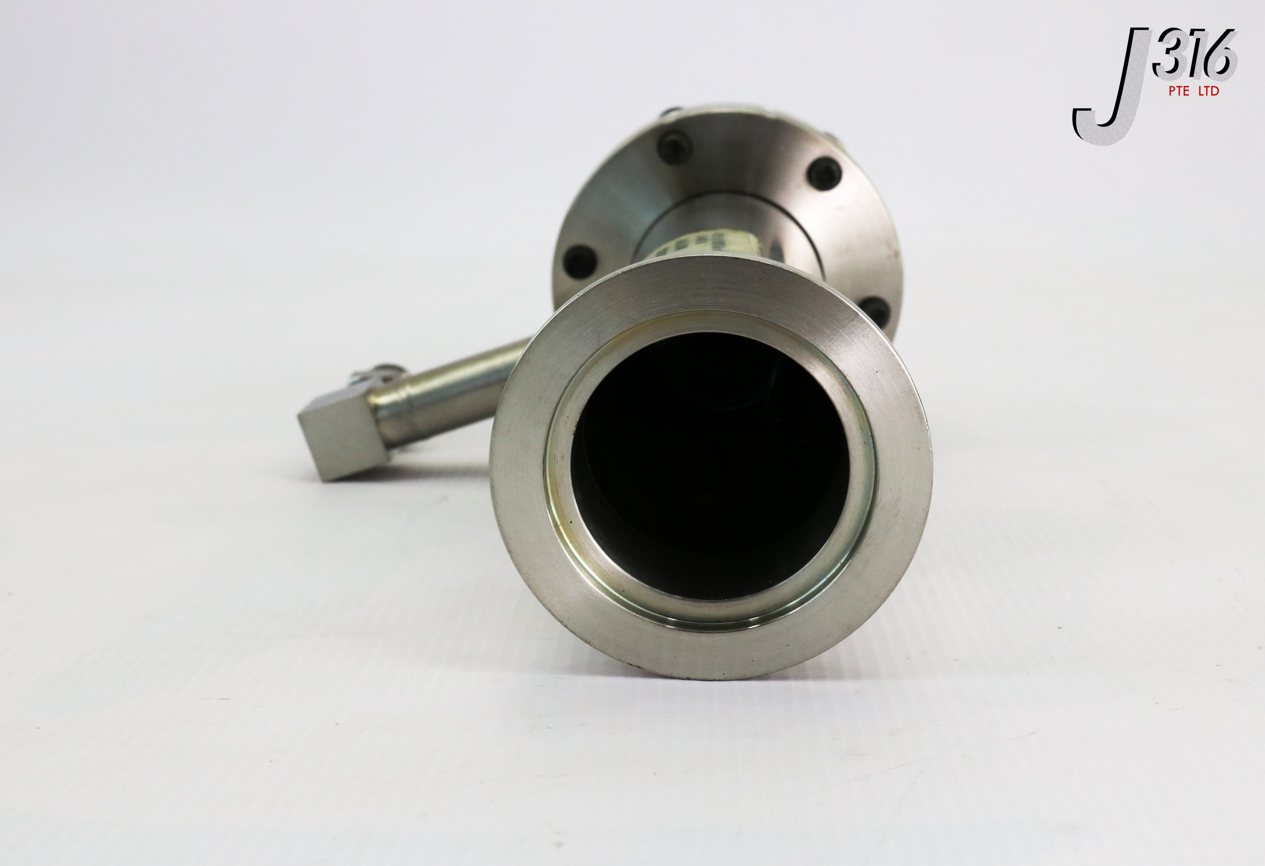 Needs 17398 APPLIED MATERIALS ADAPTER, ION GAUGE CONVECTRON, DPS 0050